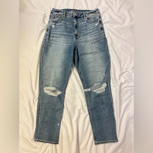 American Eagle Curvy Mom Jeans